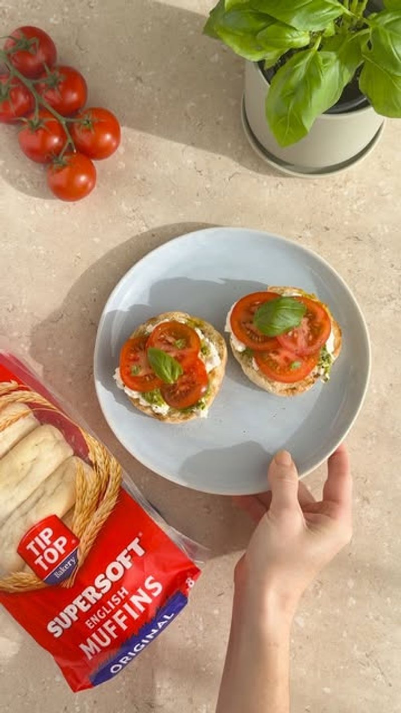 Pesto and Sun-Dried Tomatoes