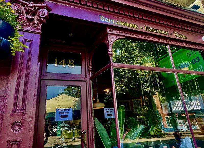 Maison Mayci, Stoke Newington