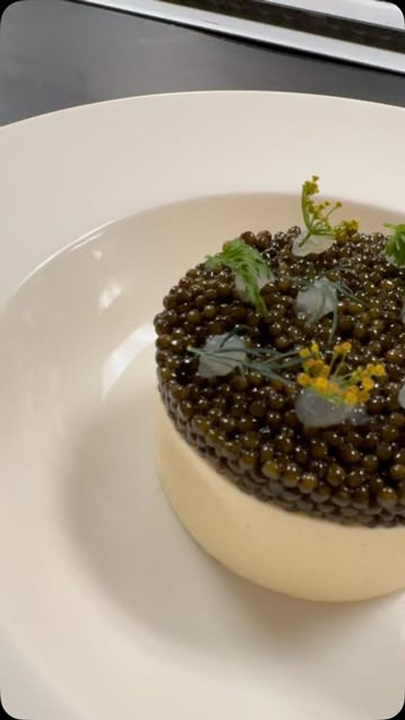 The Gold and Caviar Cheesecake, Las Vegas