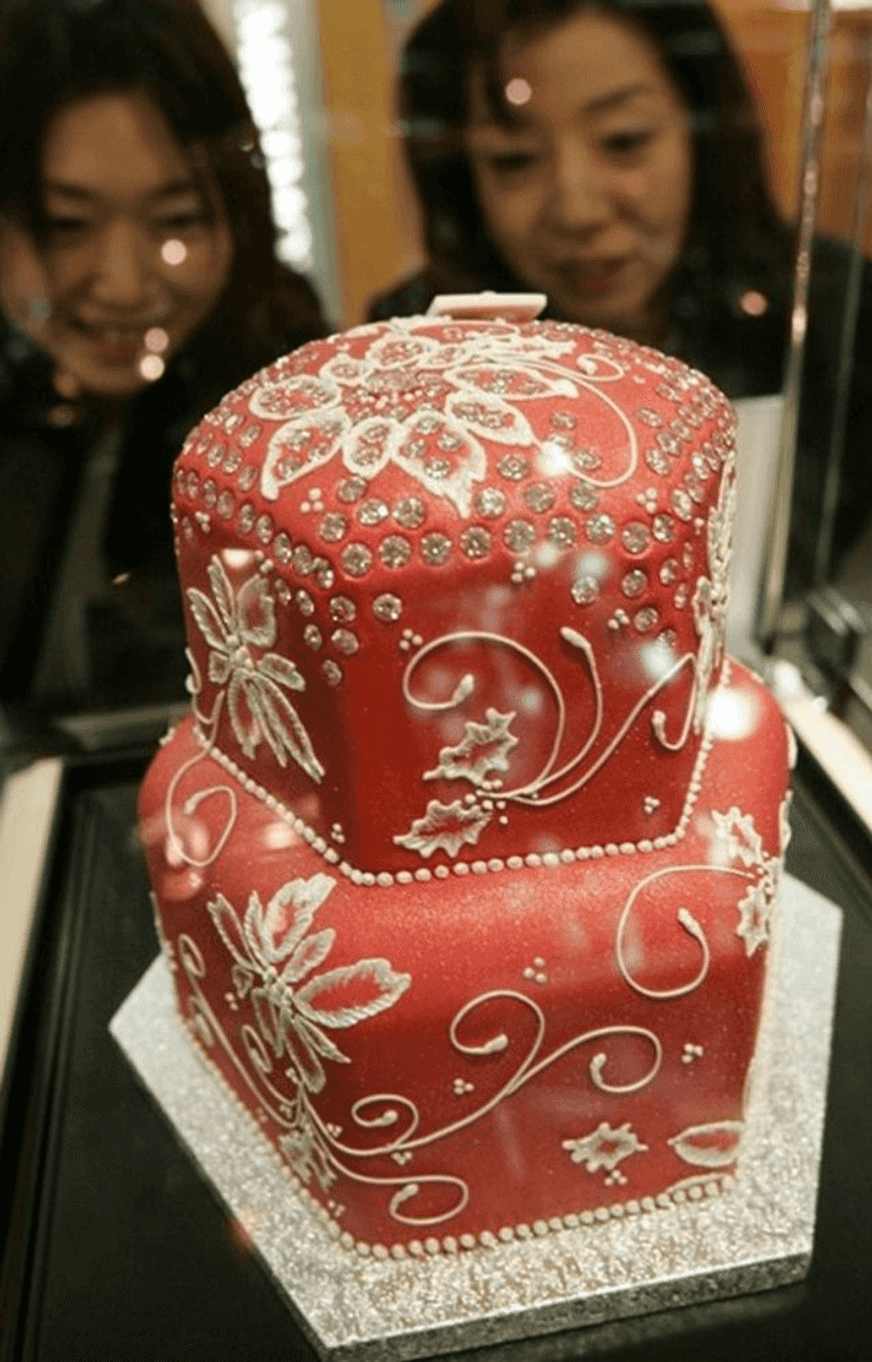 The Diamond Fruitcake, Japan