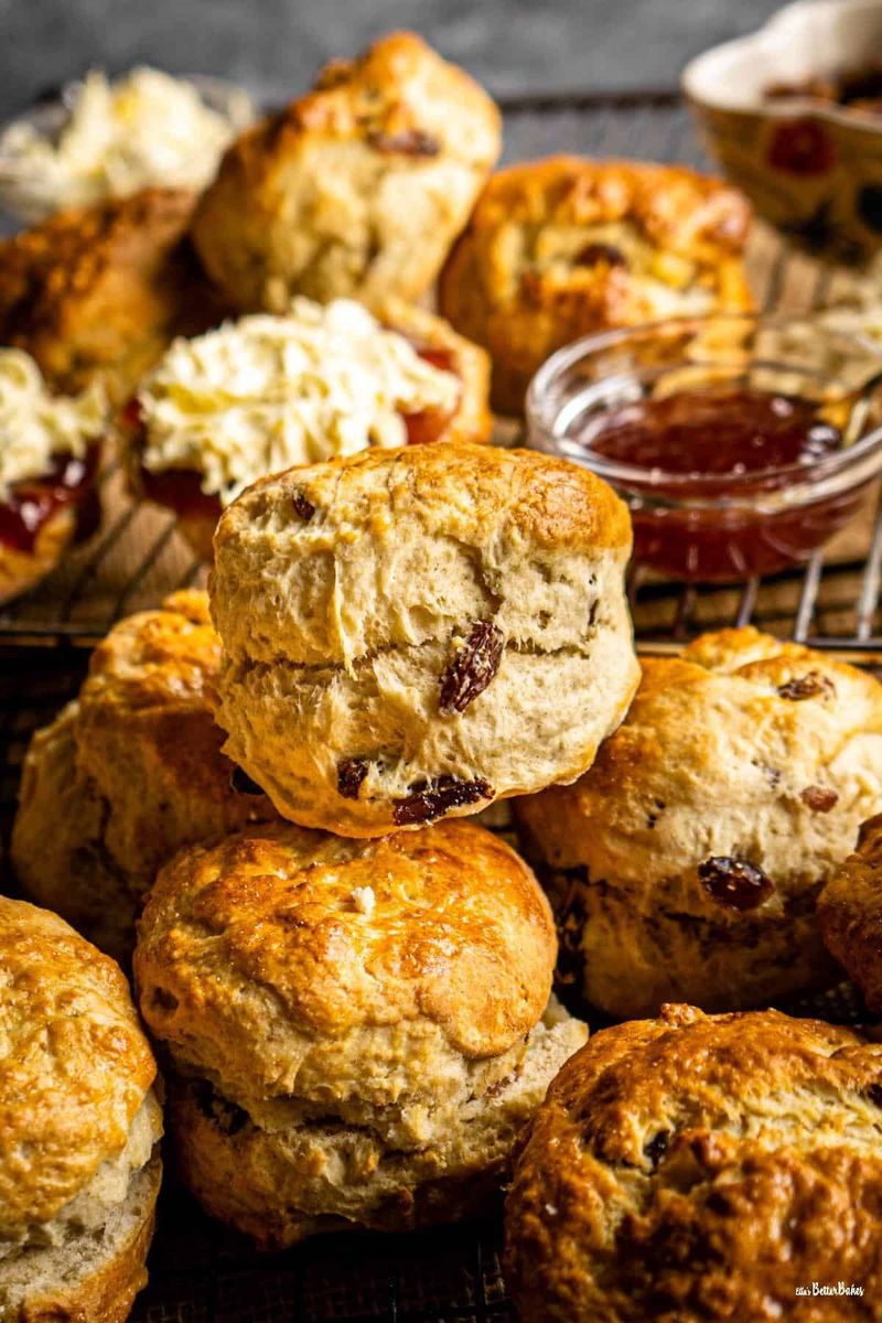 Sultana Scones