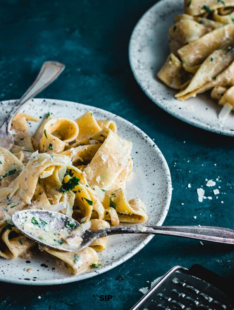Walnut Cream Sauce (Salsa di Noci)