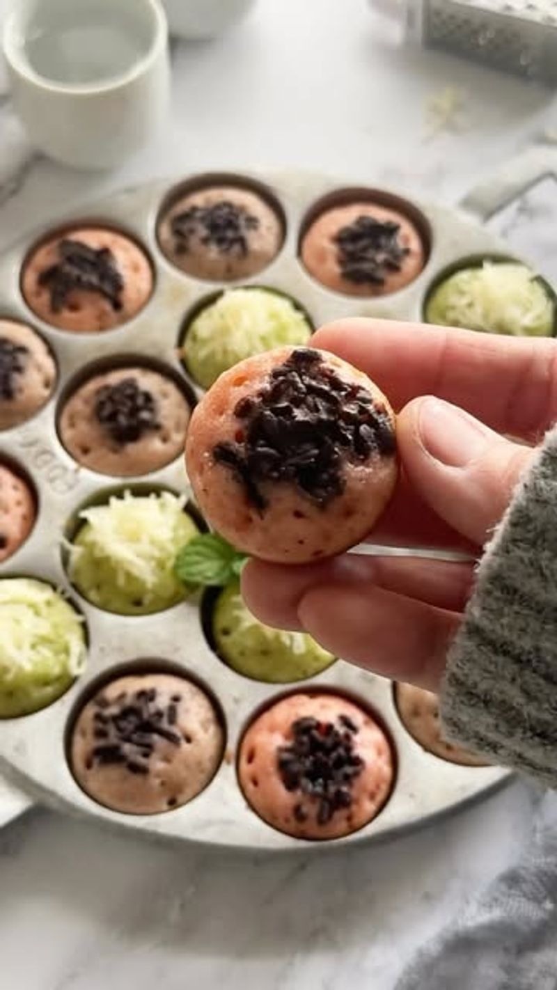 Kue Cubit - Indonesia