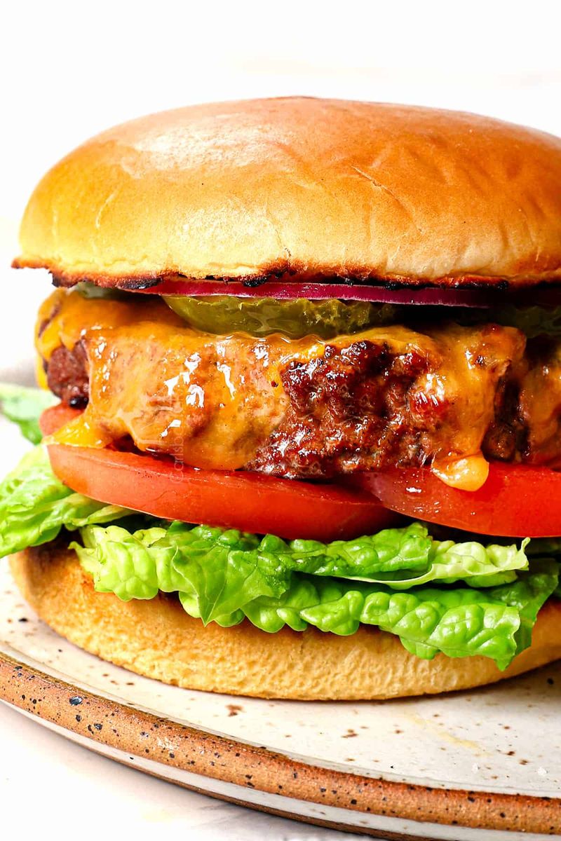 Classic Cheeseburger