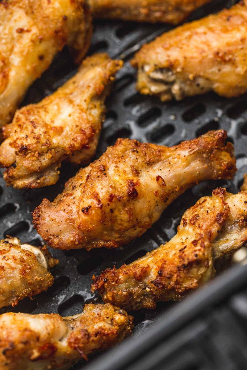 Golden Air Fryer Chicken Wings