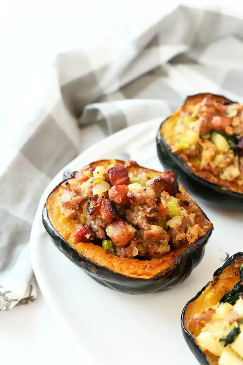 Apple and Bacon Stuffed Acorn Squash