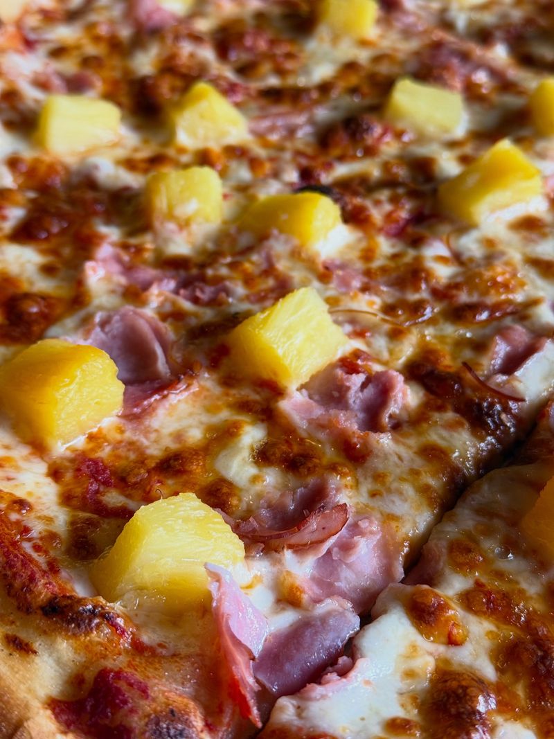 Hawaiian Pizza - Canada