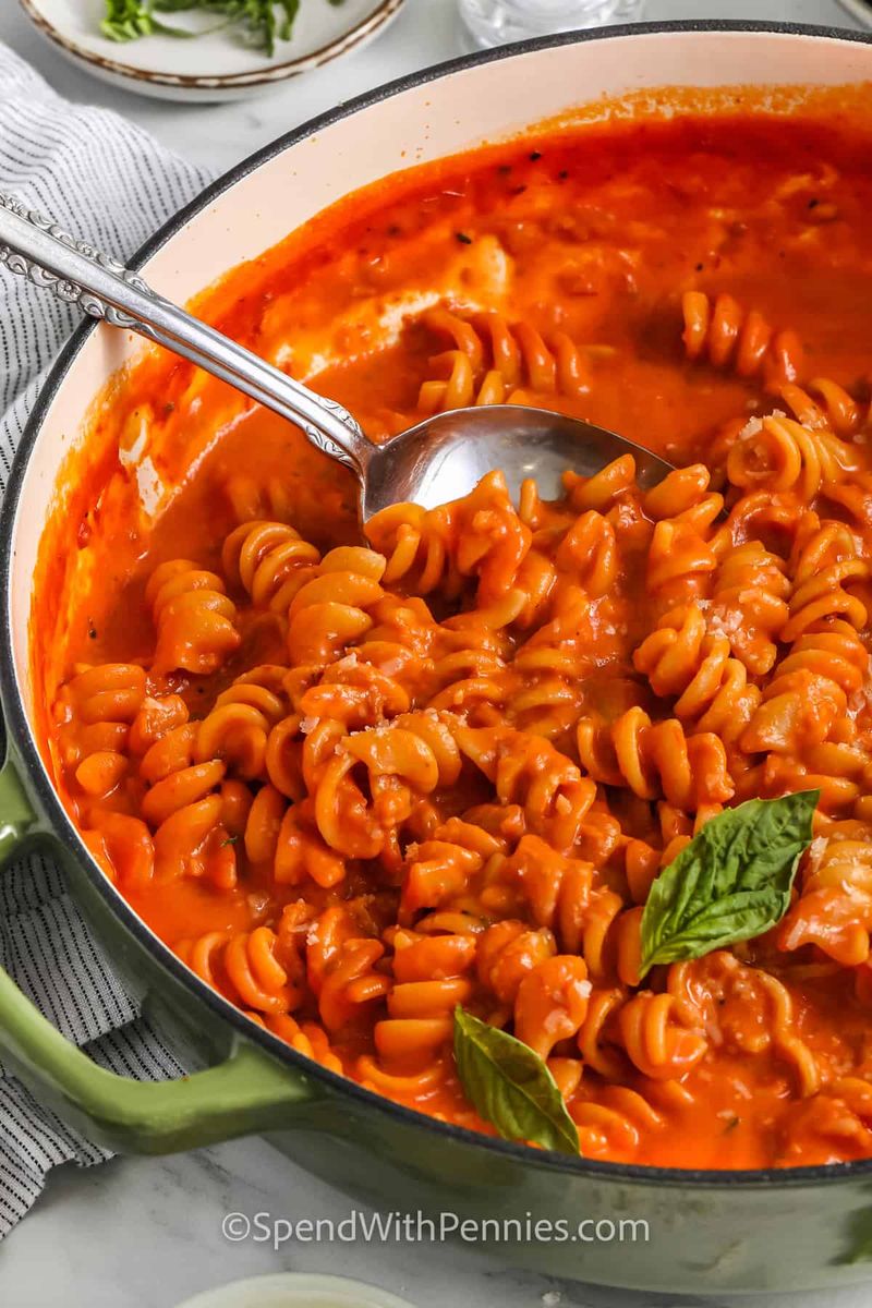 Creamy Tomato Pasta