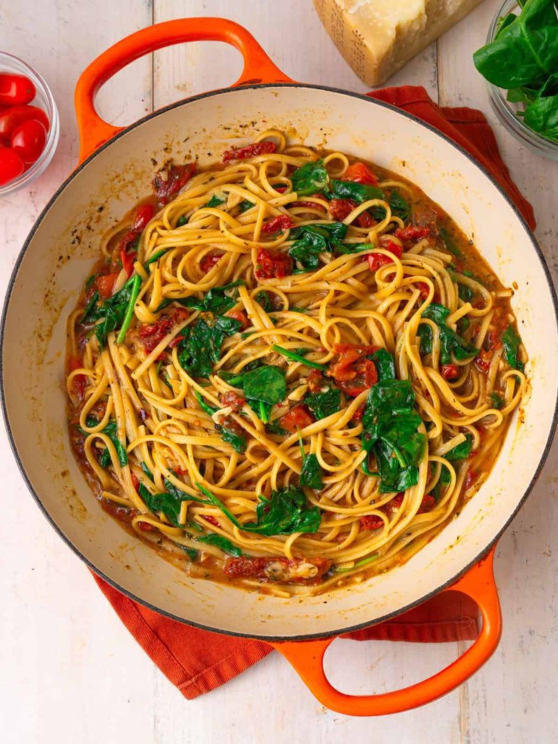 One-Pot Pasta with Spinach and Feta