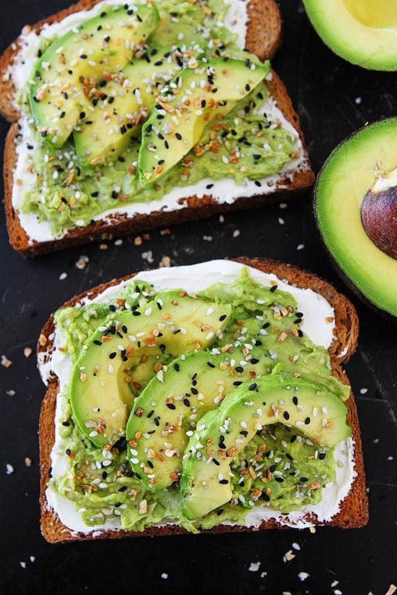 Avocado Toast With Everything Bagel Seasoning