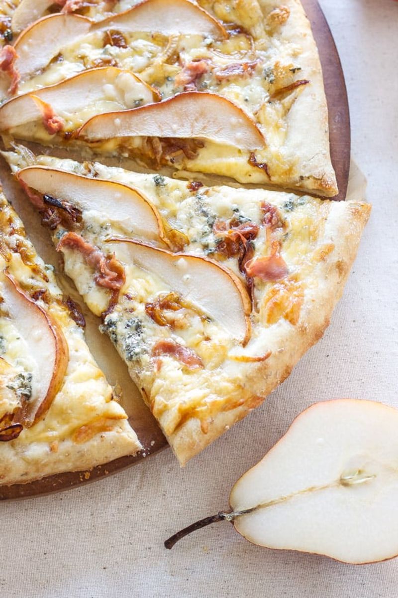 Pear and Prosciutto Pizza