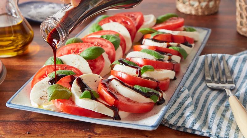 Caprese Salad With Fresh Mozzarella