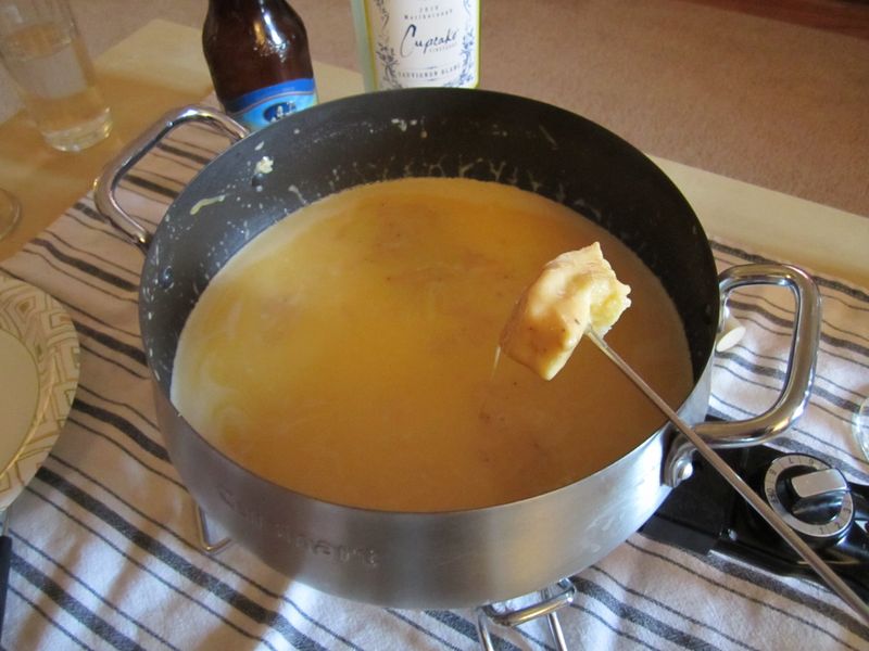Croissant Fondue Dippers