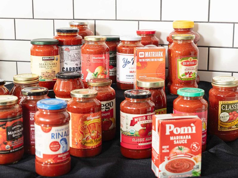 Choosing Between Two Nearly Identical Pasta Sauces