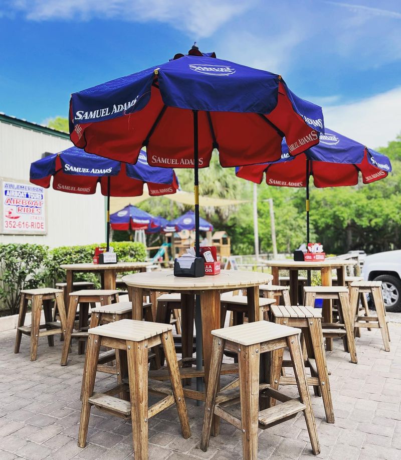 The Cove Pub & Grub at The Cove Resort, Inverness, Florida