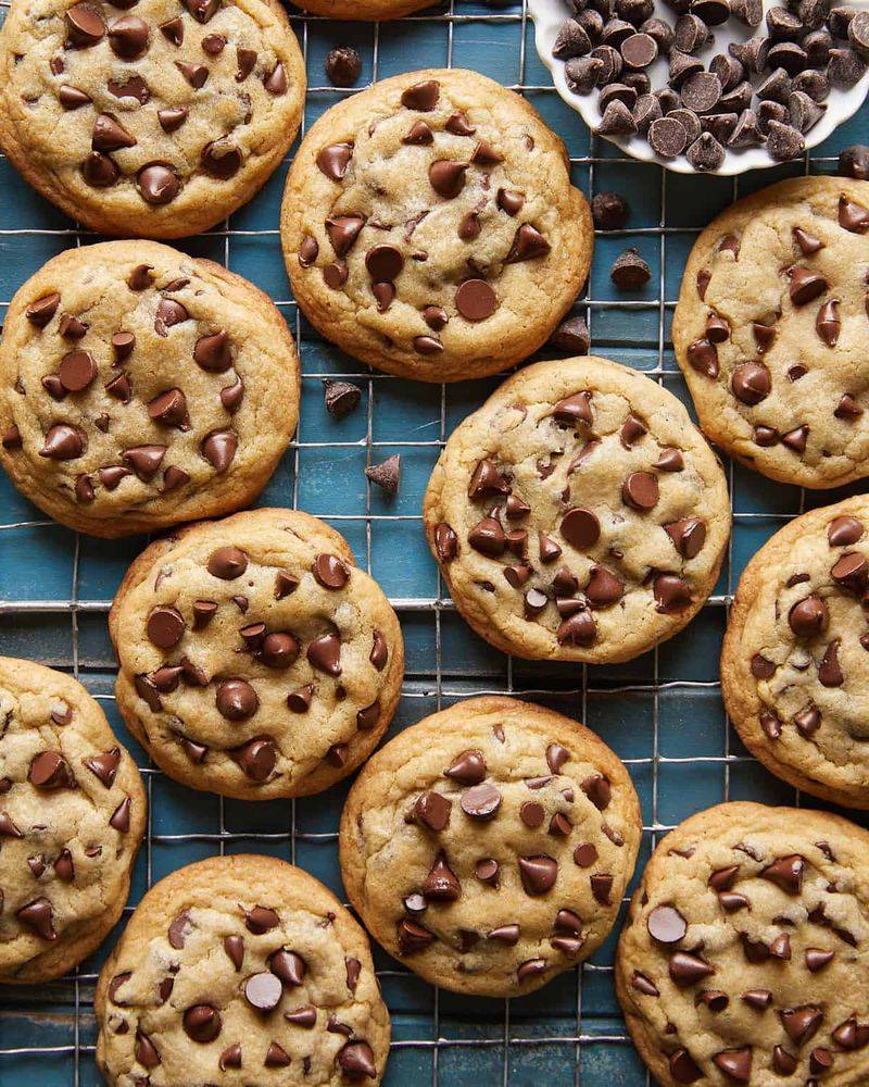 Chewy Chocolate Chip Cookies