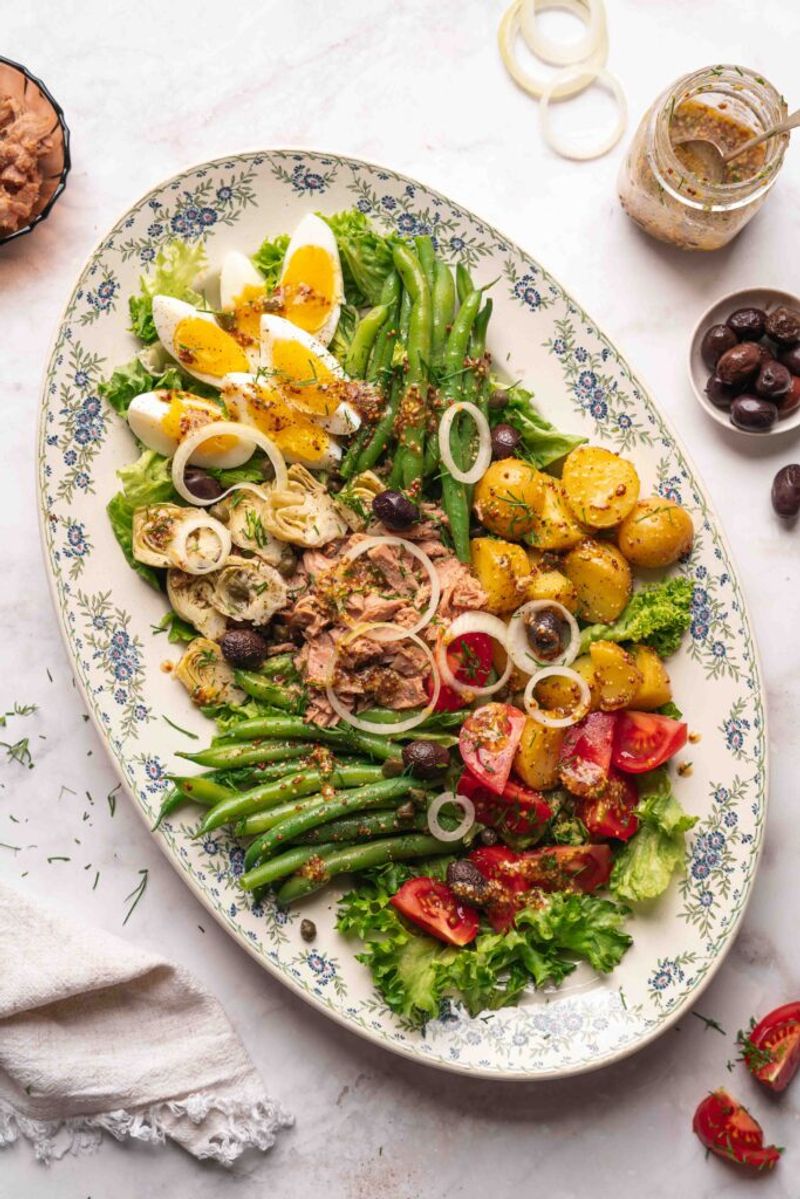 Green Bean and Tuna Nicoise Bowl