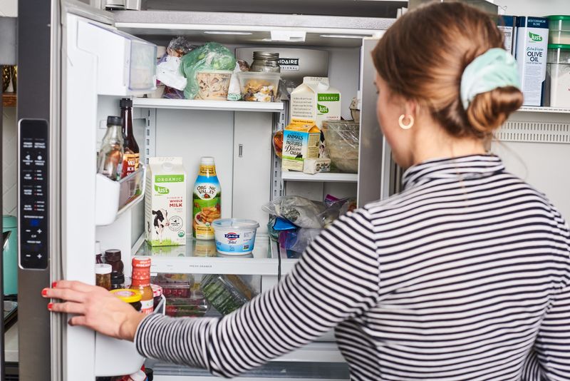 Deodorize Your Refrigerator the Natural Way
