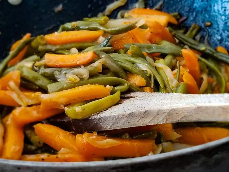 Ethiopian Fasolia (Spiced Green Bean and Carrot Stew)