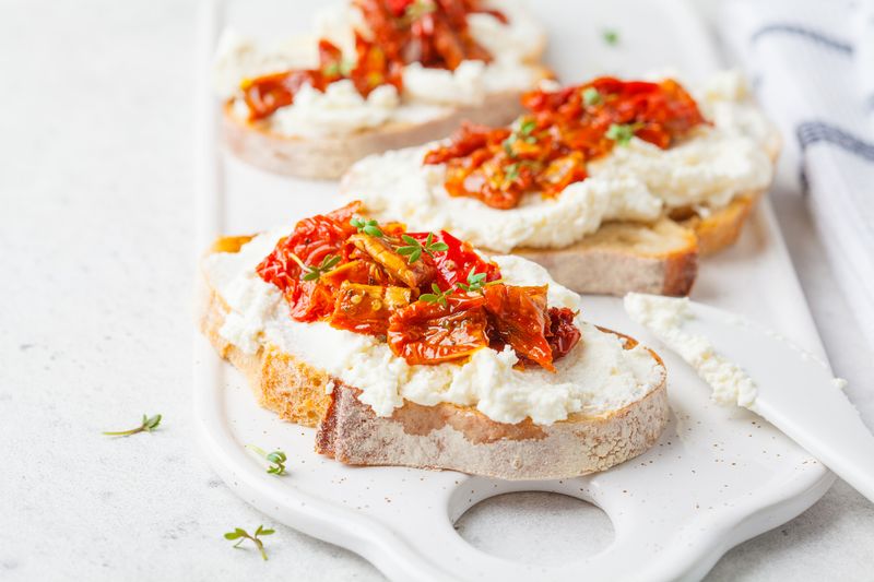 Bruschetta With Ricotta and Sun-Dried Tomatoes