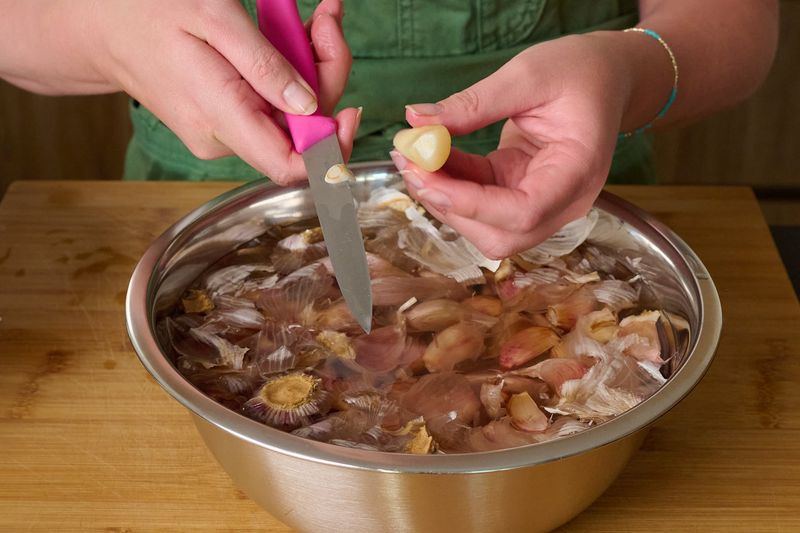 Rubbing the Inside of the Bowl with Garlic