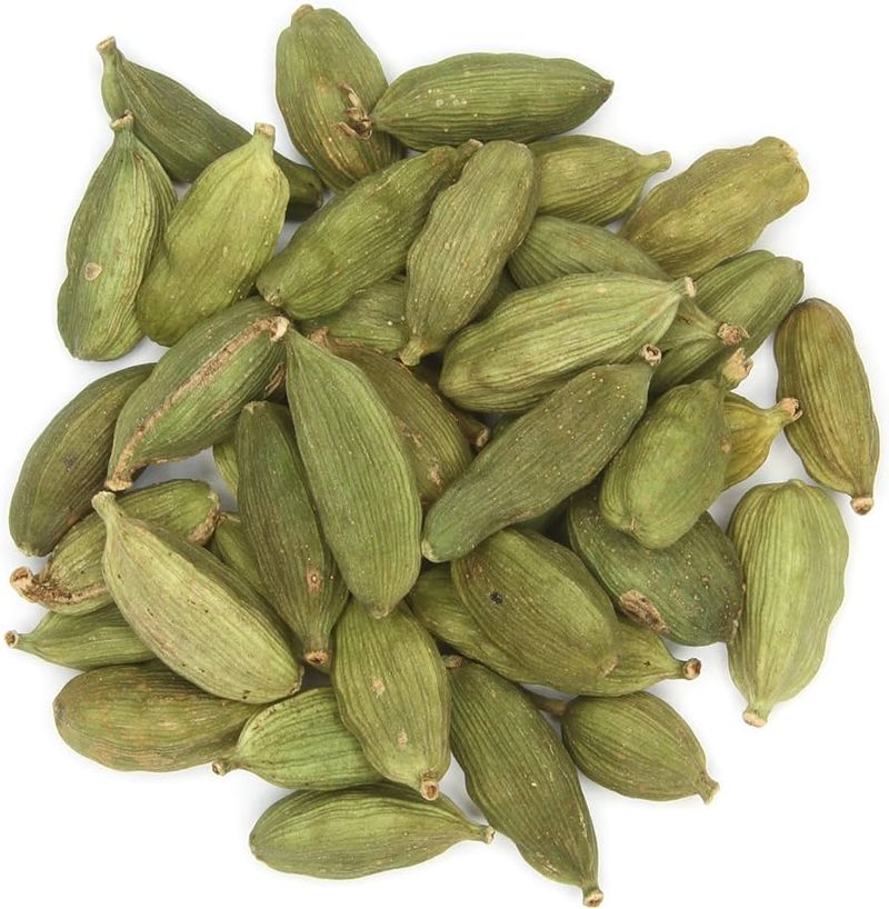 Cardamom Pods