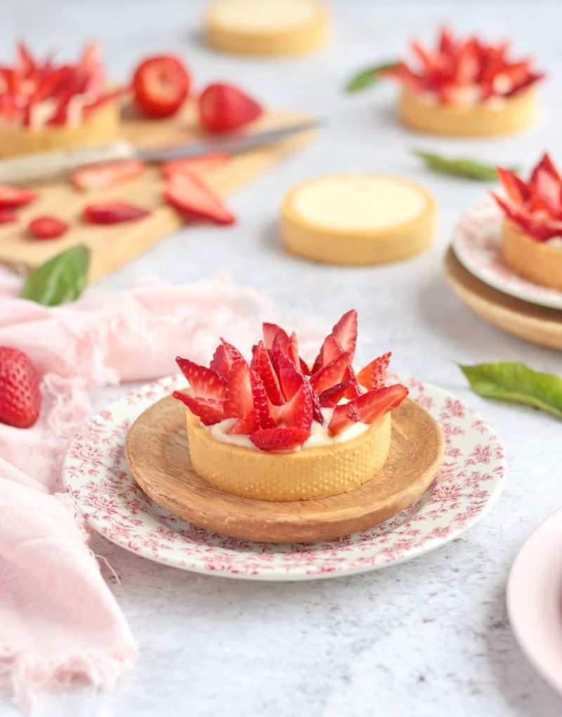 Strawberry Tarts with Custard Cream
