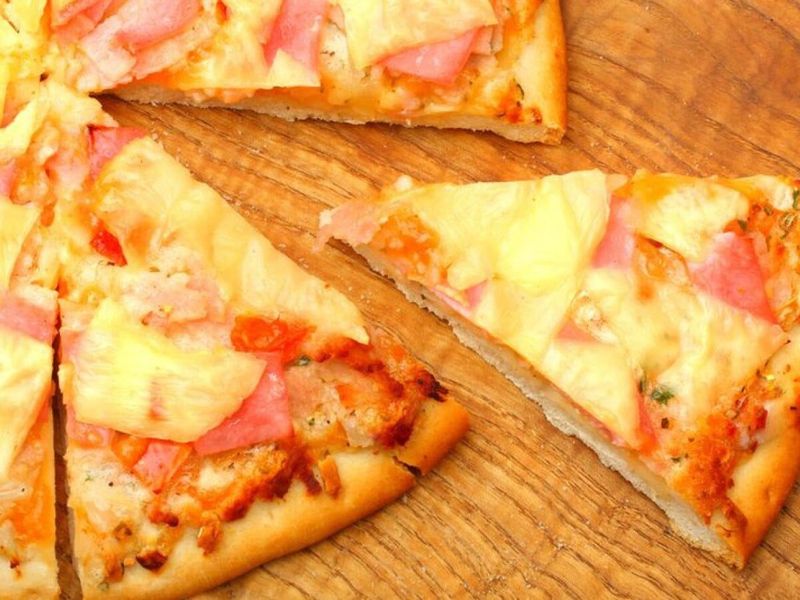 Pineapple on Pizza: The Food That Sparked Class Warfare