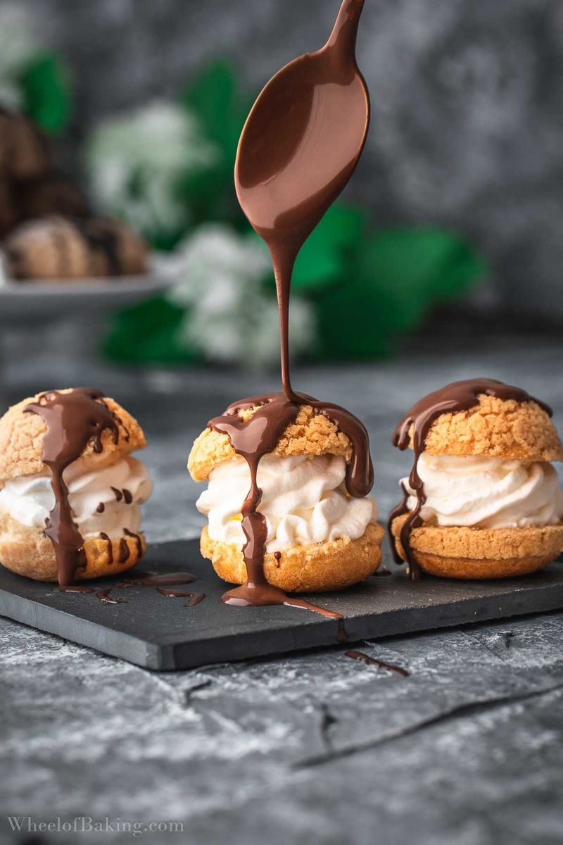 Profiteroles