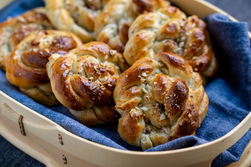 Swedish Cardamom Buns (Kardemummabullar)
