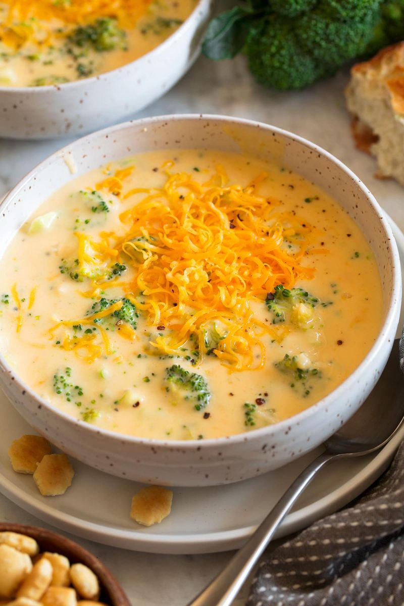 Cheesy Broccoli Soup