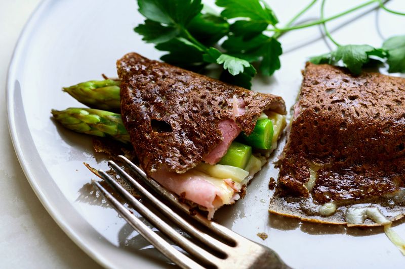 Savoury Crepes With Ham and Gruyere