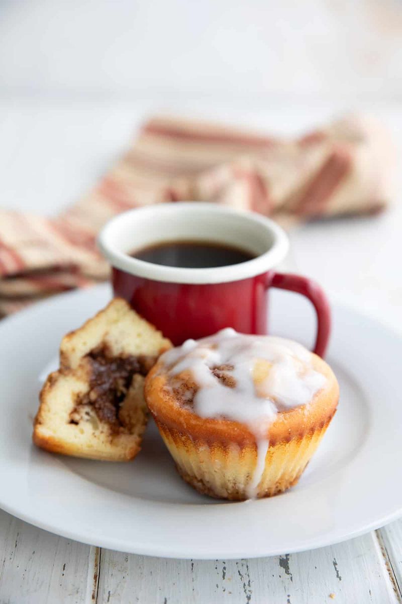Cinnamon Roll Egg White Muffins