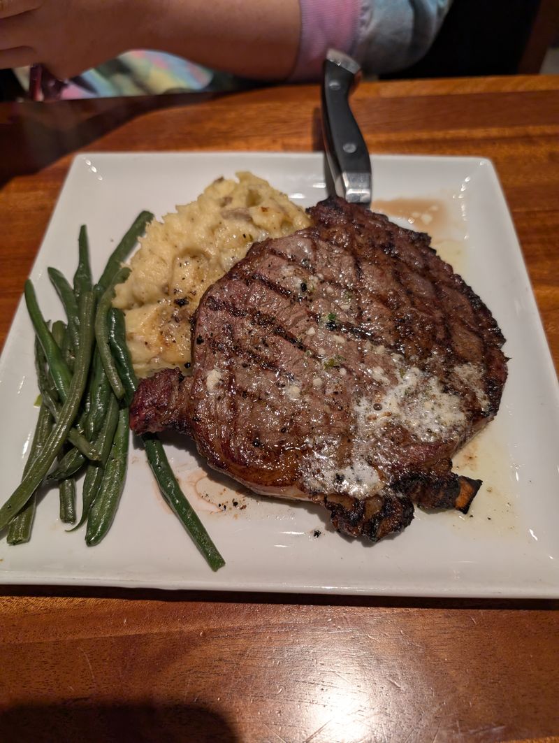 The White Buffalo Bar & Grille – Mackinaw City - Michigan
