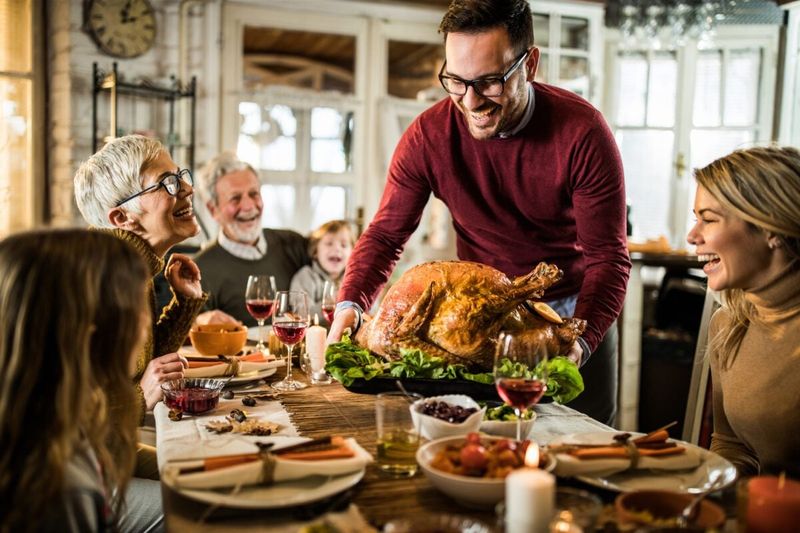 Avoiding Controversial Topics at the Table