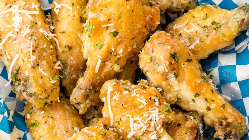 Domino's Garlic Parmesan Chicken Wings