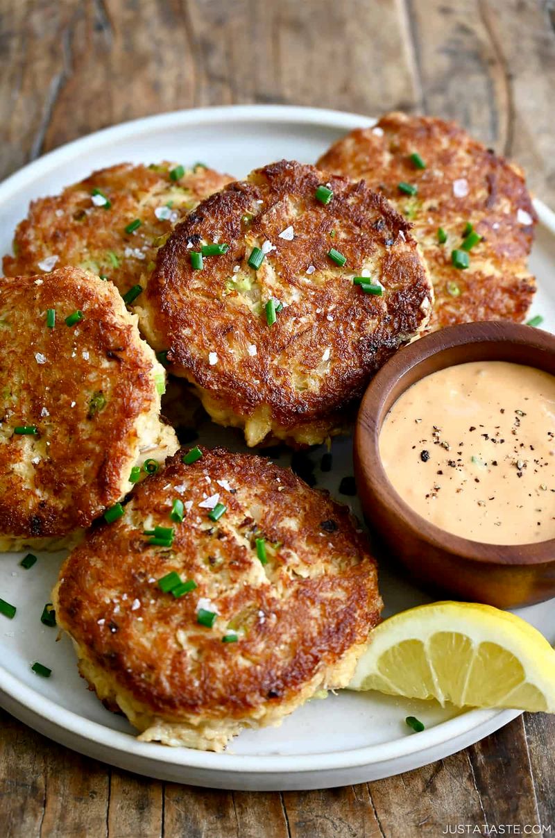 Maryland-Style Blue Crab Cakes