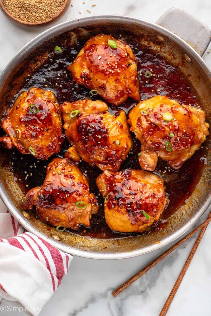 Honey Garlic Chicken Thighs