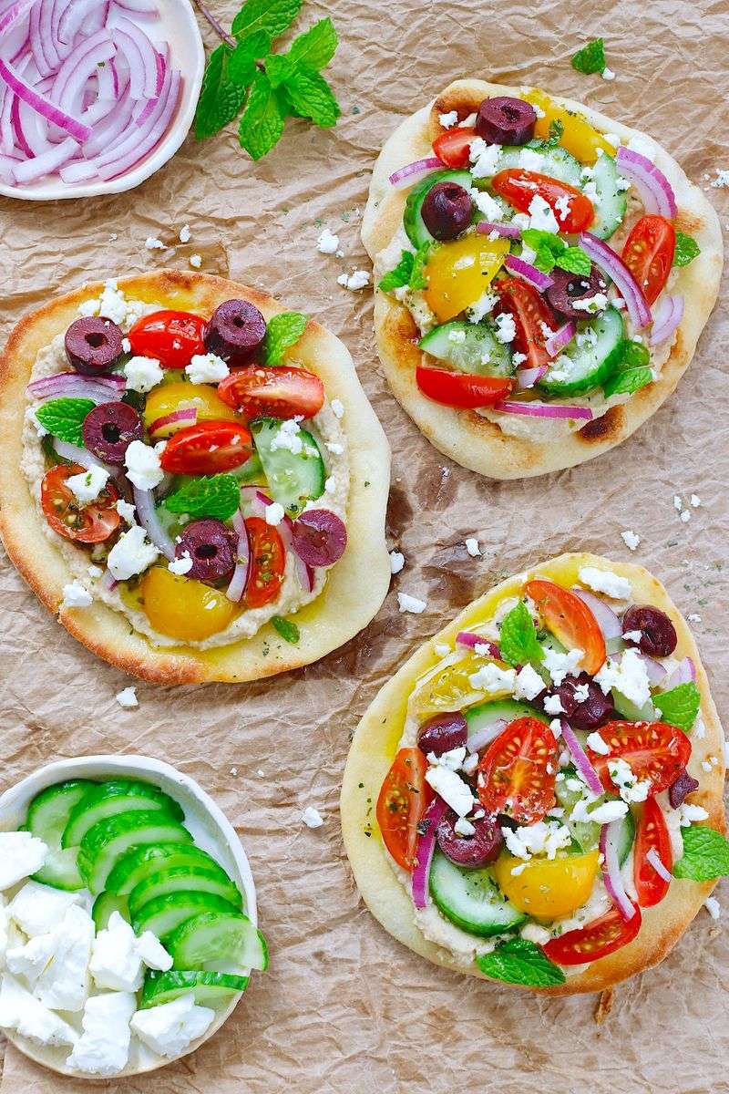 Mediterranean Hummus and Veggie Flatbread