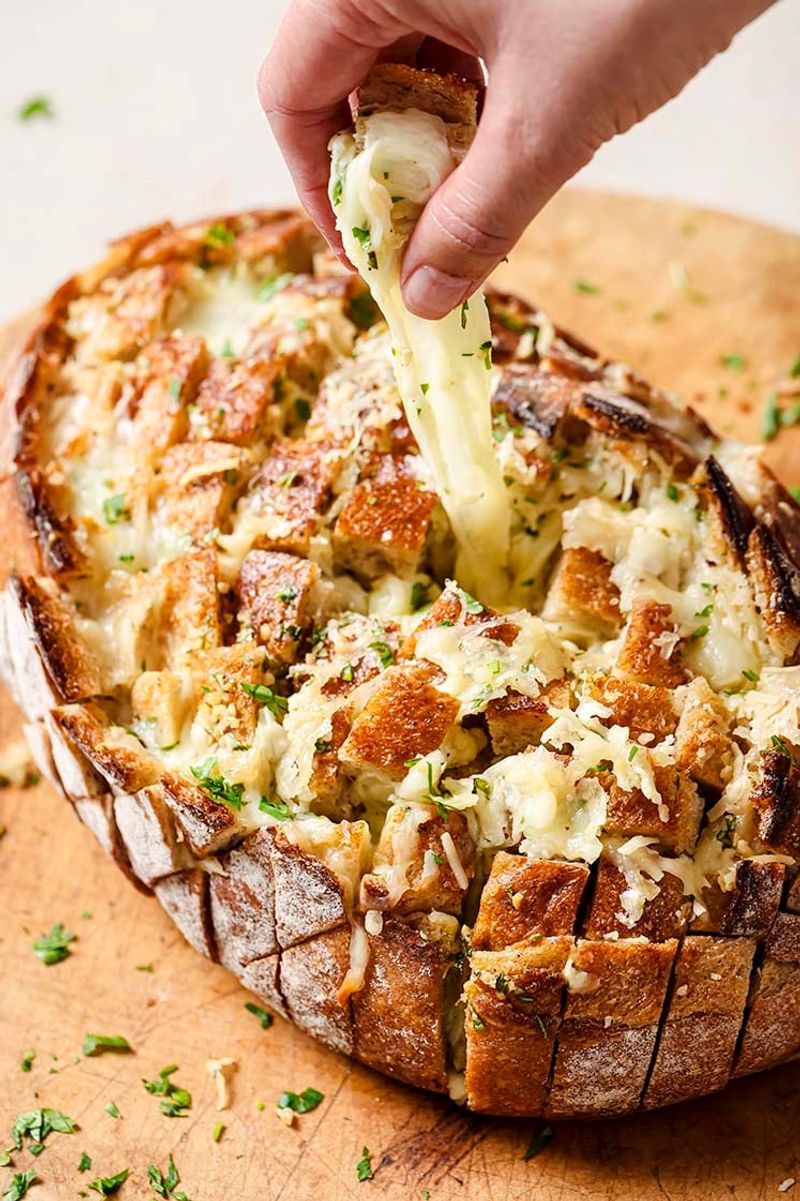 Cheesy Garlic Pull-Apart Bread