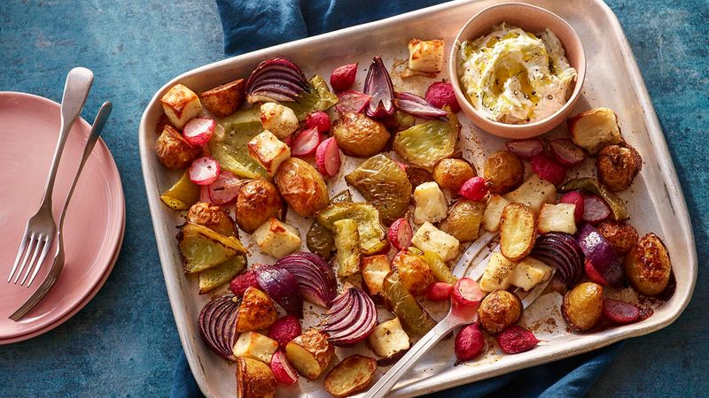 Halloumi and Vegetable Rainbow Tray