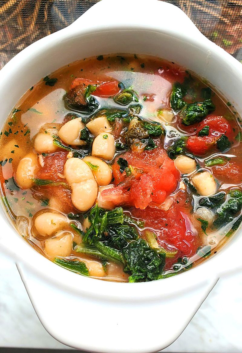 White Bean and Spinach Minestrone