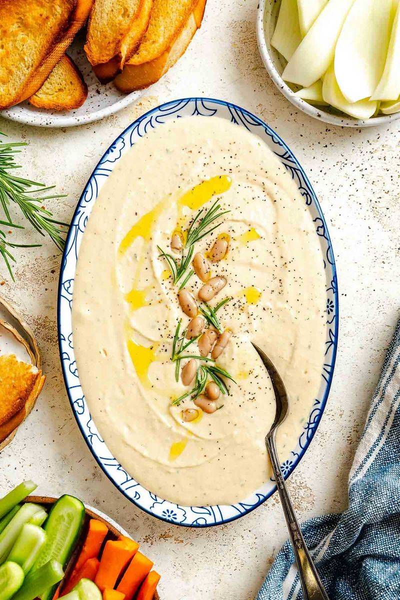 Cannellini Bean and Rosemary Dip