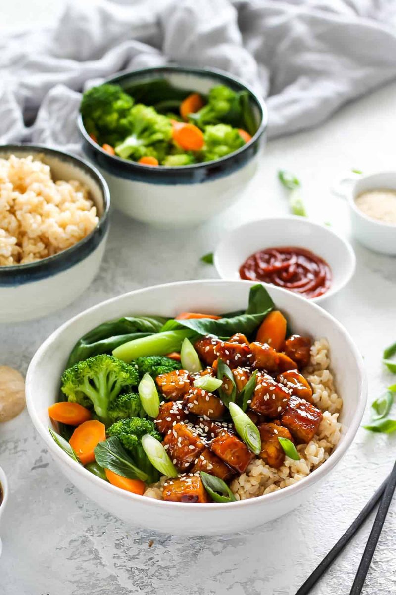 Teriyaki Tempeh Bowl