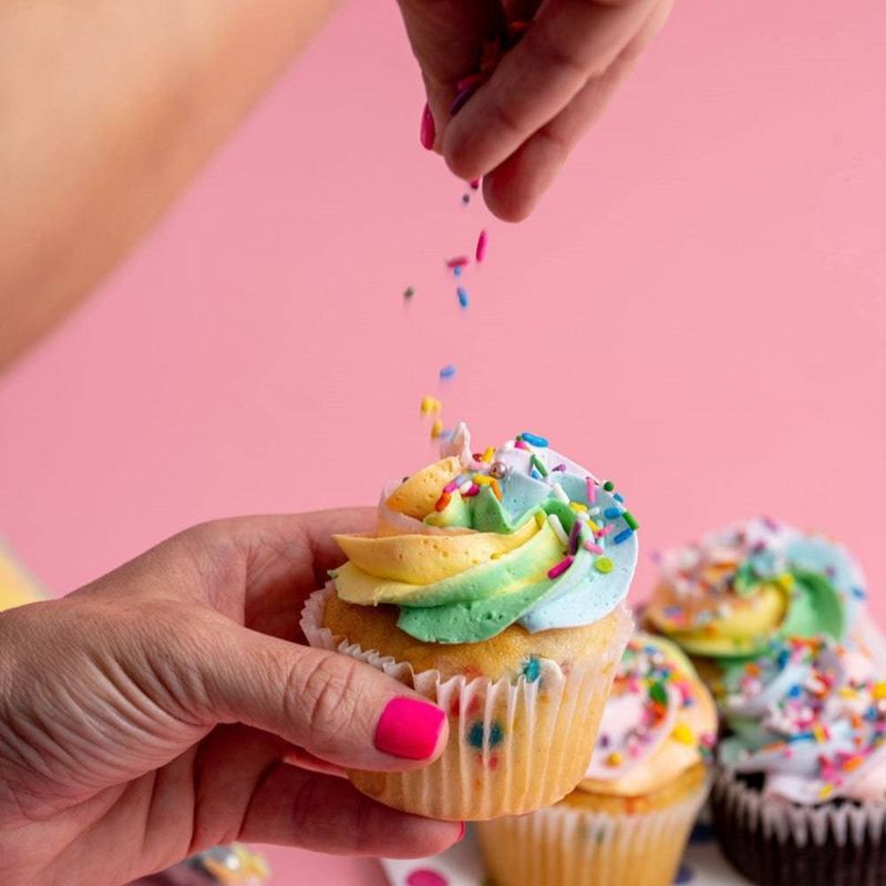 Cupcake Decorating Station