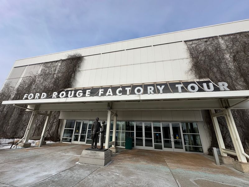 Ford Rouge Factory Tour - Dearborn