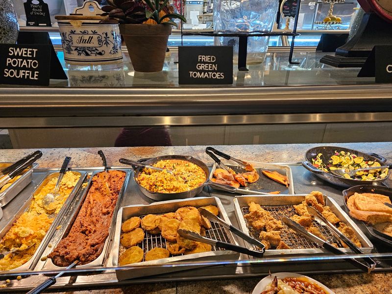 Fred's Market Restaurant