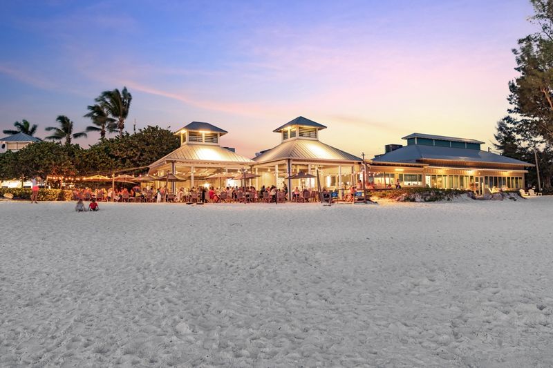 Sandbar Seafood & Spirits, Anna Maria