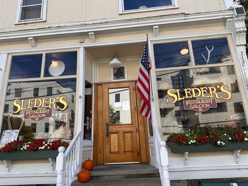 Sleder's Family Tavern Michigan