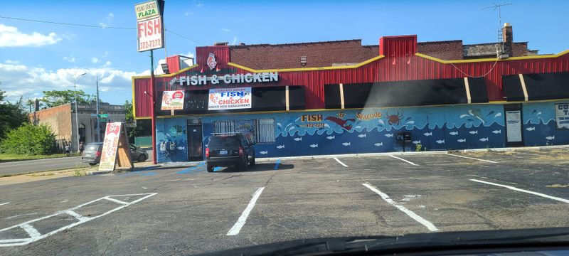 Mr. Fish & Chicken (Gratiot) - Michigan